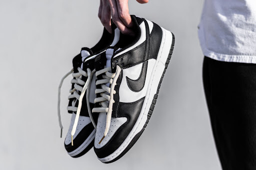 Nike Air Max: Mens Shoe Trends for street style